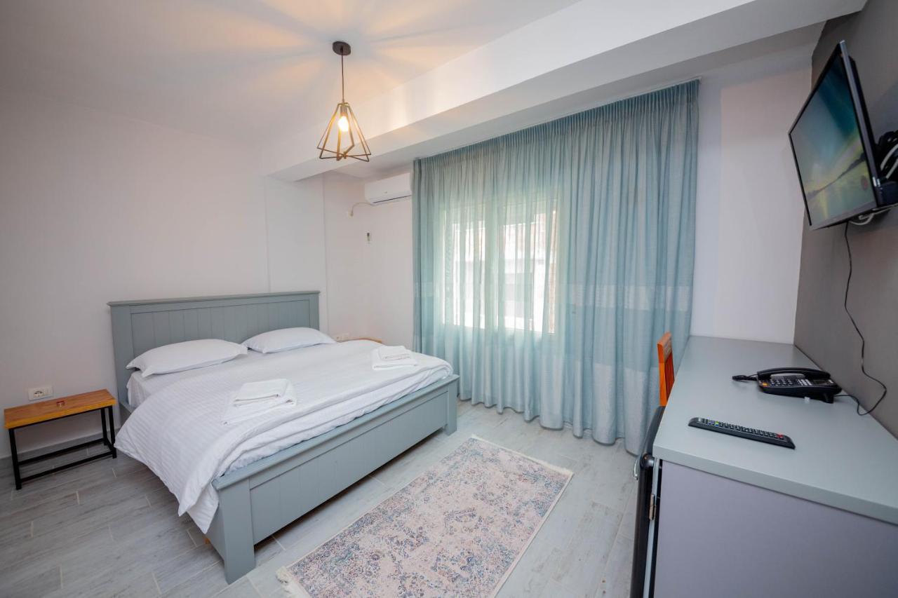 Aerial Hotel & Spa Vlorë Eksteriør billede