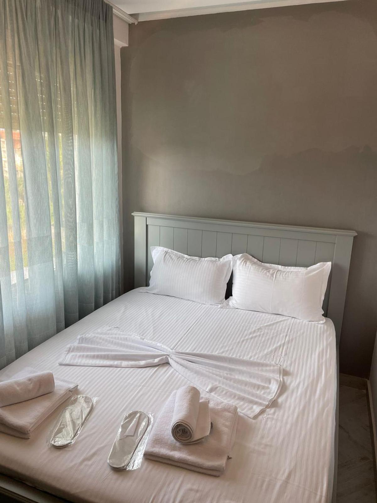 Aerial Hotel & Spa Vlorë Værelse billede