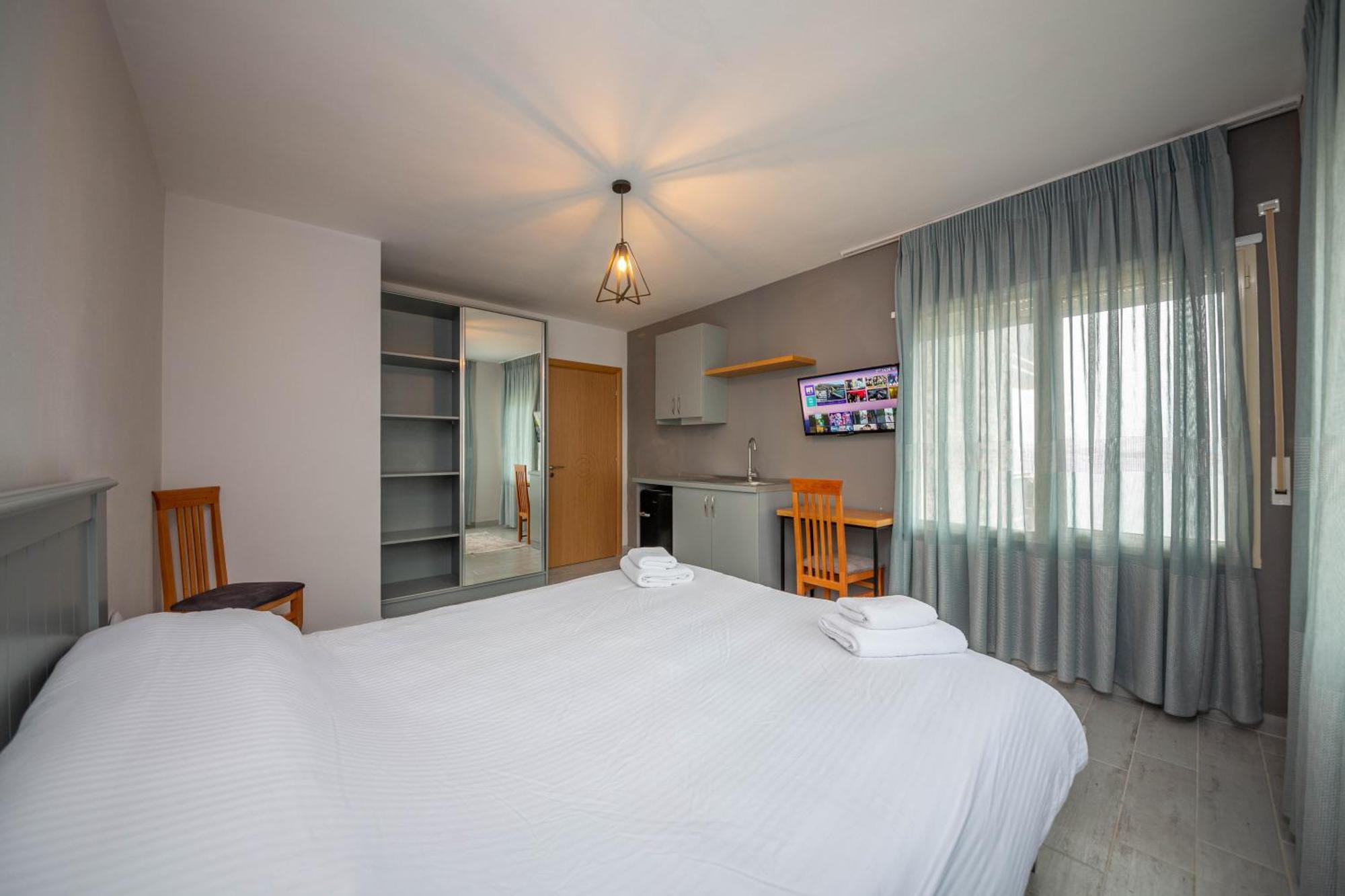 Aerial Hotel & Spa Vlorë Eksteriør billede