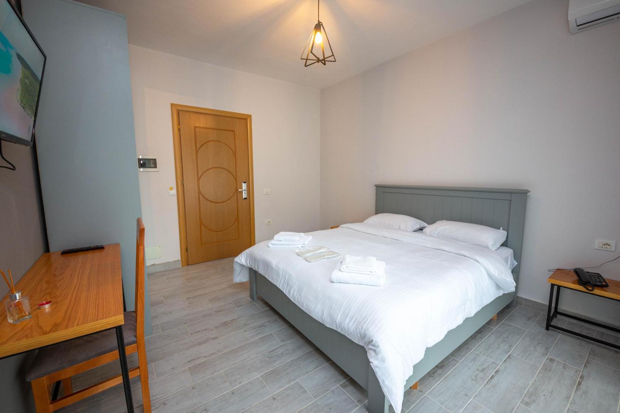Aerial Hotel & Spa Vlorë Eksteriør billede